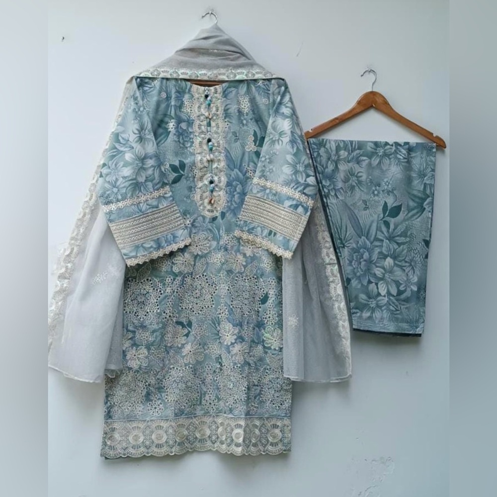 Category: 3Pc, Shirt, Shalwar, Cotton Net Dupatta
Shirt Length: 43.5